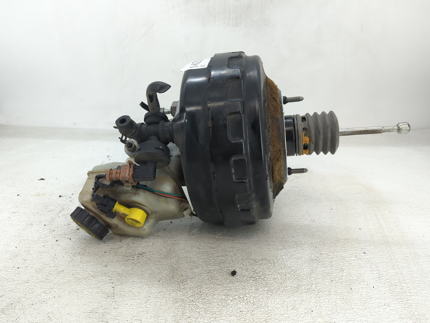 2011 Chevrolet Cruze Power Brake Booster Oem - Oemusedautoparts1.com