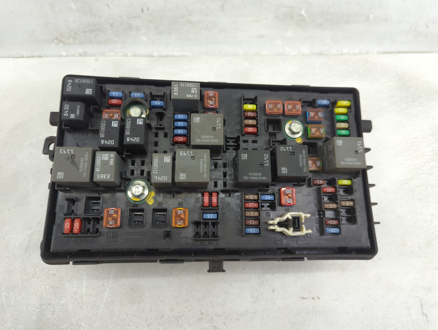 2011-2014 Chevrolet Cruze Fusebox Fuse Box Panel Relay Module P/N:812461952 Fits Fits 2011 2012 2013 2014 OEM Used Auto Part