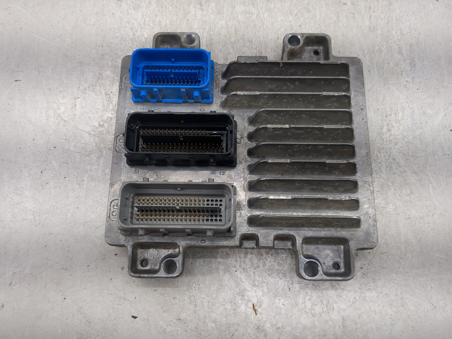 2011 Chevrolet Cruze PCM Engine Control Computer ECU ECM PCU OEM P/N:12645606 Fits OEM Used Auto Parts - Oemusedautoparts1.c