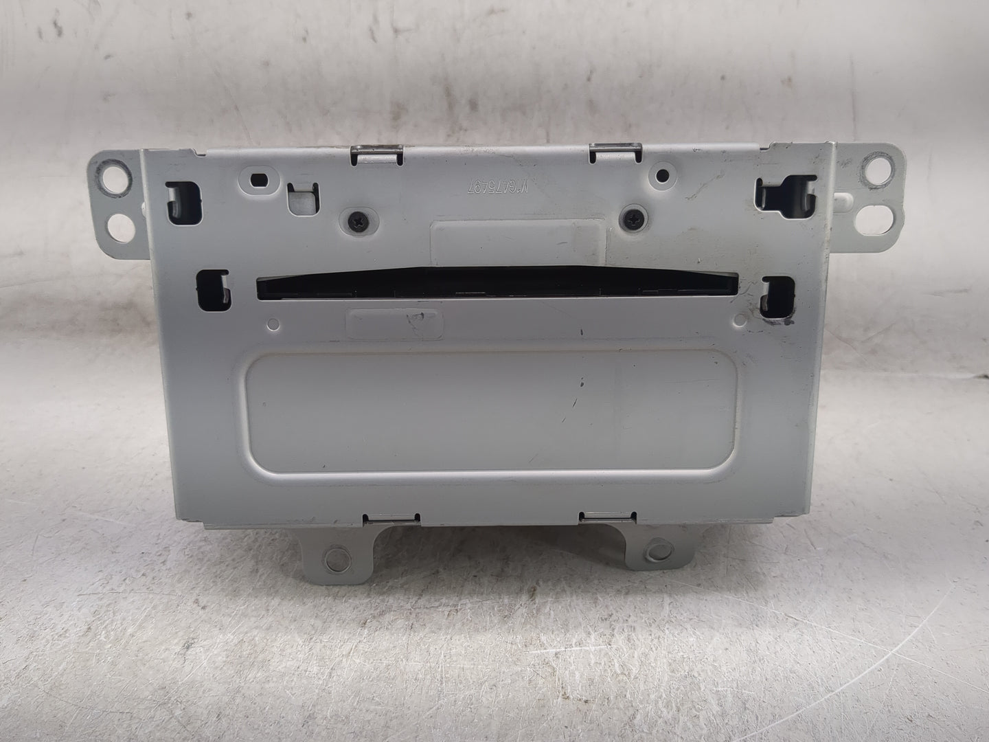 2011-2012 Chevrolet Cruze Radio AM FM Cd Player Receiver Replacement P/N:20983517 CQ-FG5011YC Fits Fits 2010 2011 2012 OEM U