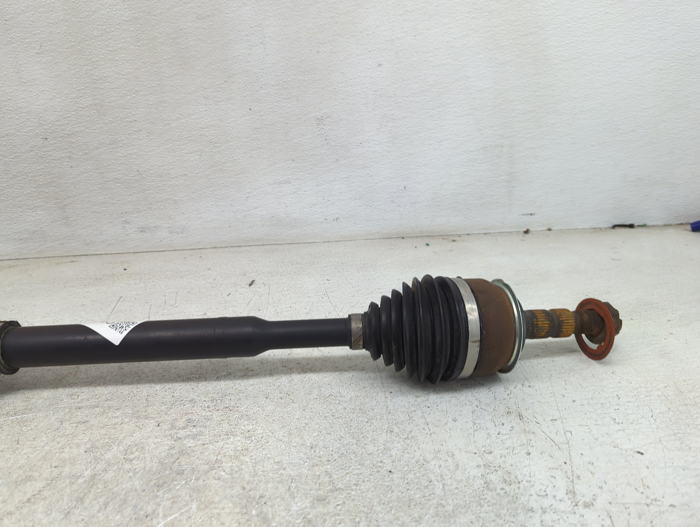 2011-2012 Chevrolet Cruze Axle Shaft Front Passenger Cv C/v - Oemusedautoparts1.com