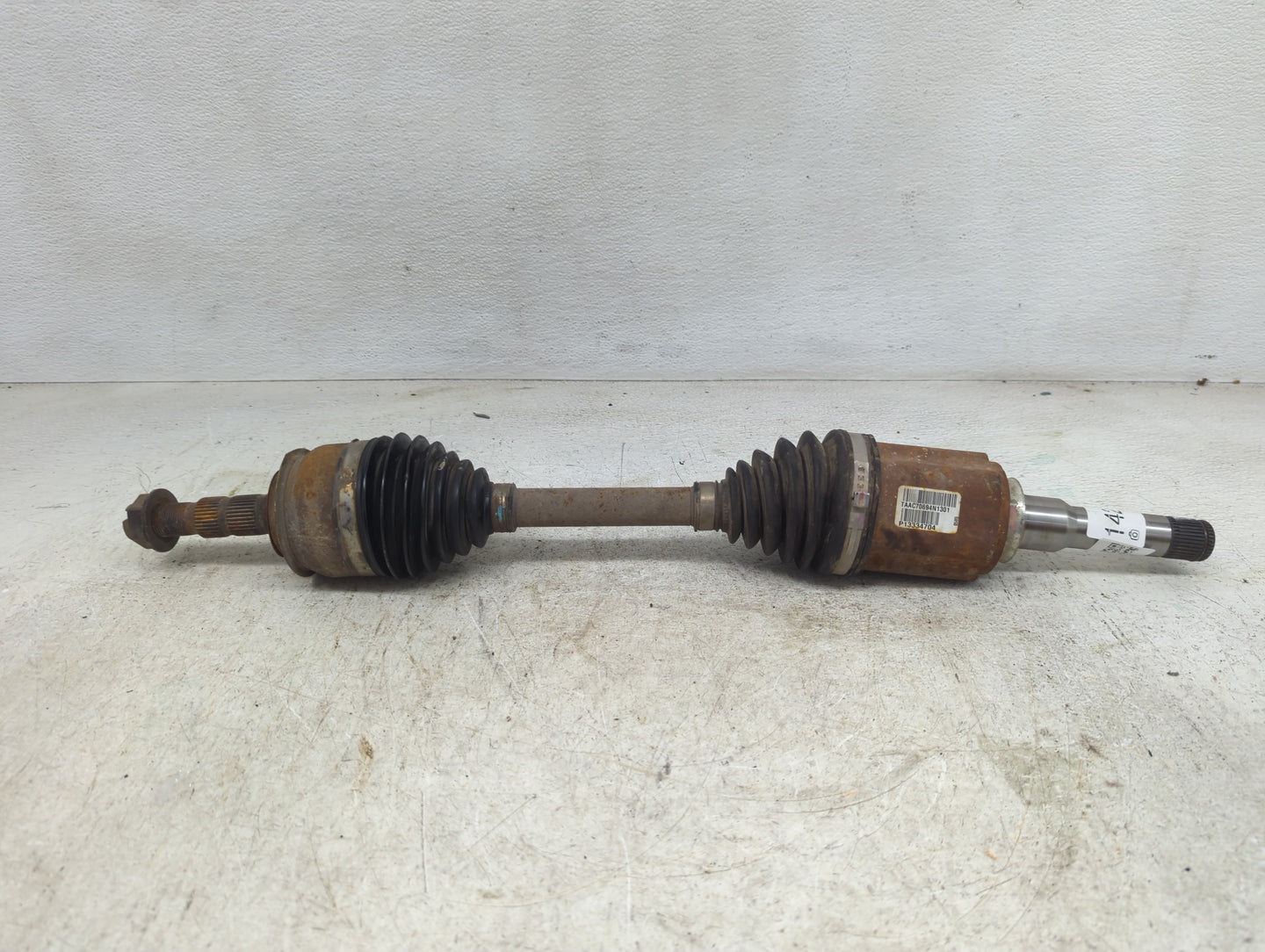 2011-2016 Chevrolet Cruze Axle Shaft Front Driver Cv C/v - Oemusedautoparts1.com