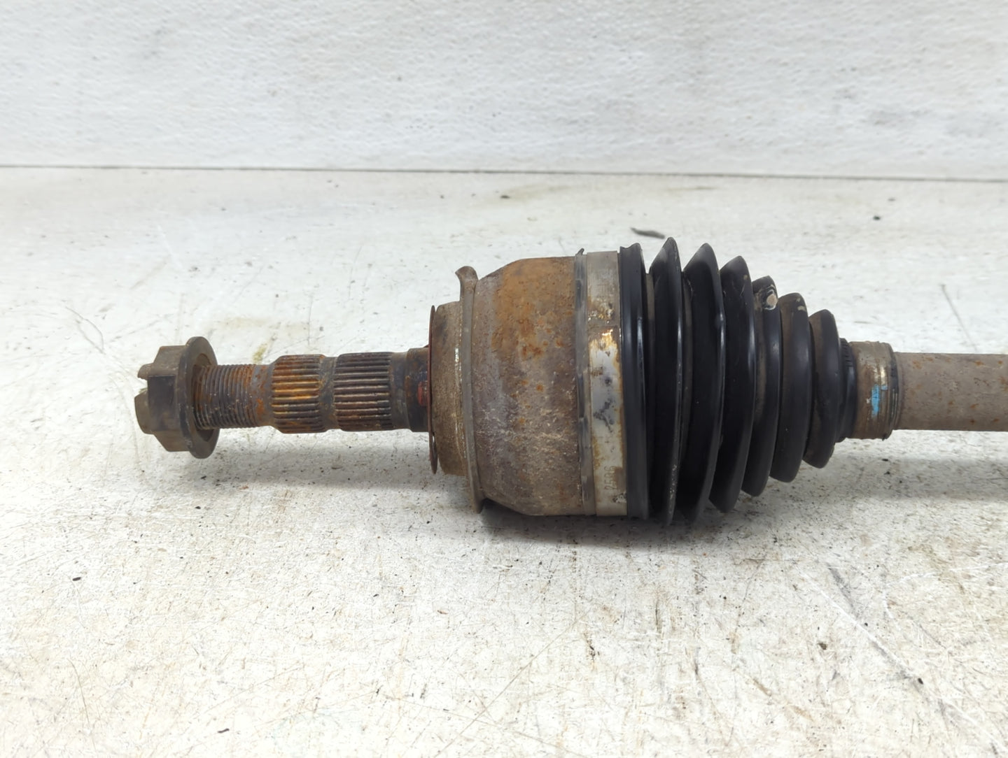 2011-2016 Chevrolet Cruze Axle Shaft Front Driver Cv C/v - Oemusedautoparts1.com