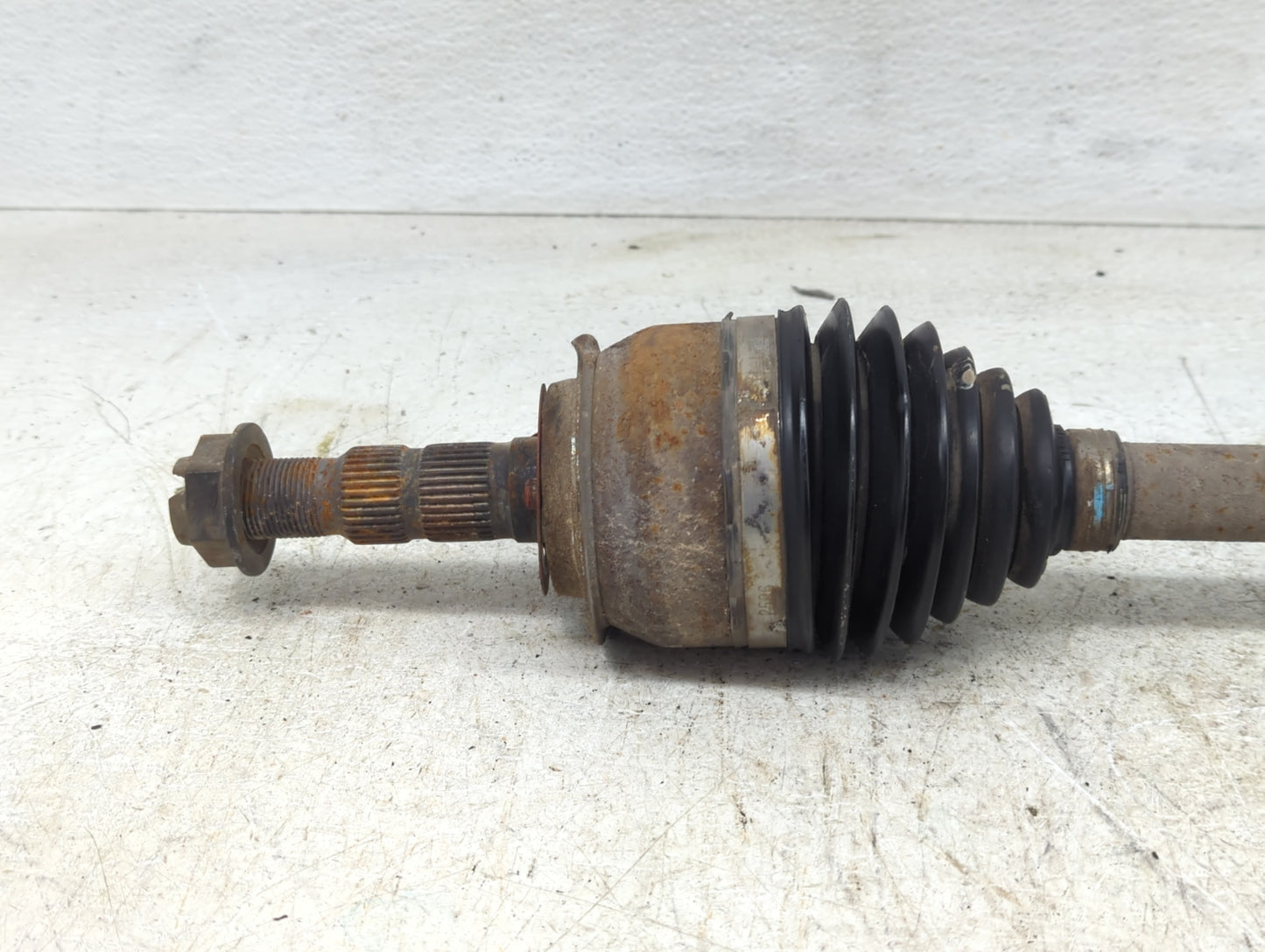 2011-2016 Chevrolet Cruze Axle Shaft Front Driver Cv C/v - Oemusedautoparts1.com