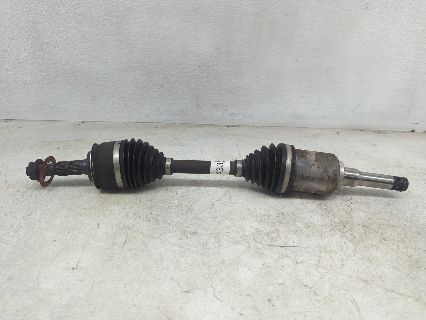 2011-2016 Chevrolet Cruze Axle Shaft Front Driver Cv C/v - Oemusedautoparts1.com