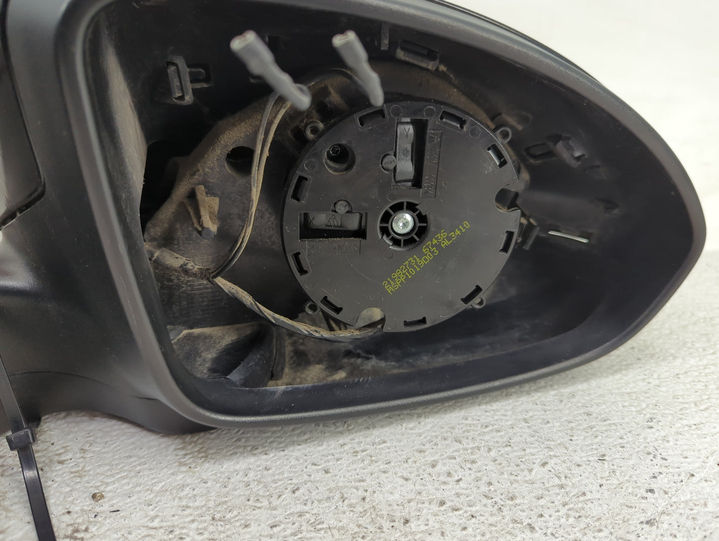 2011-2016 Chevrolet Cruze Passenger Side View Mirror - Right Door Mirror OEM Used - Oemusedautoparts1.com