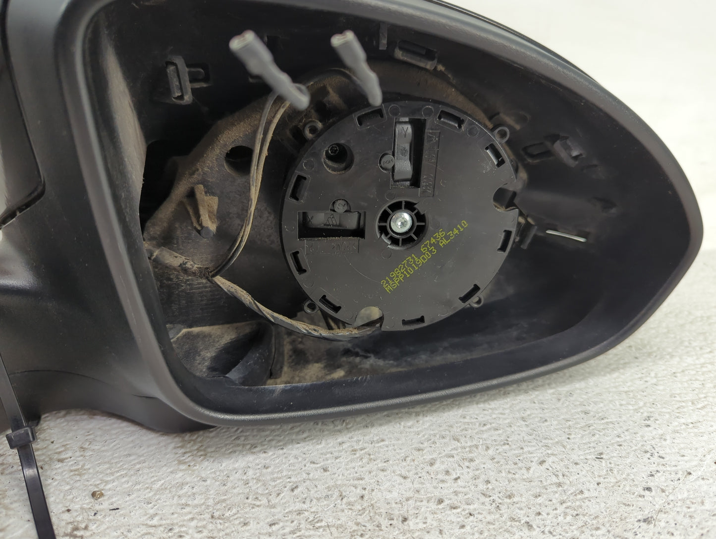 2011-2016 Chevrolet Cruze Passenger Side View Mirror - Right Door Mirror OEM Used - Oemusedautoparts1.com