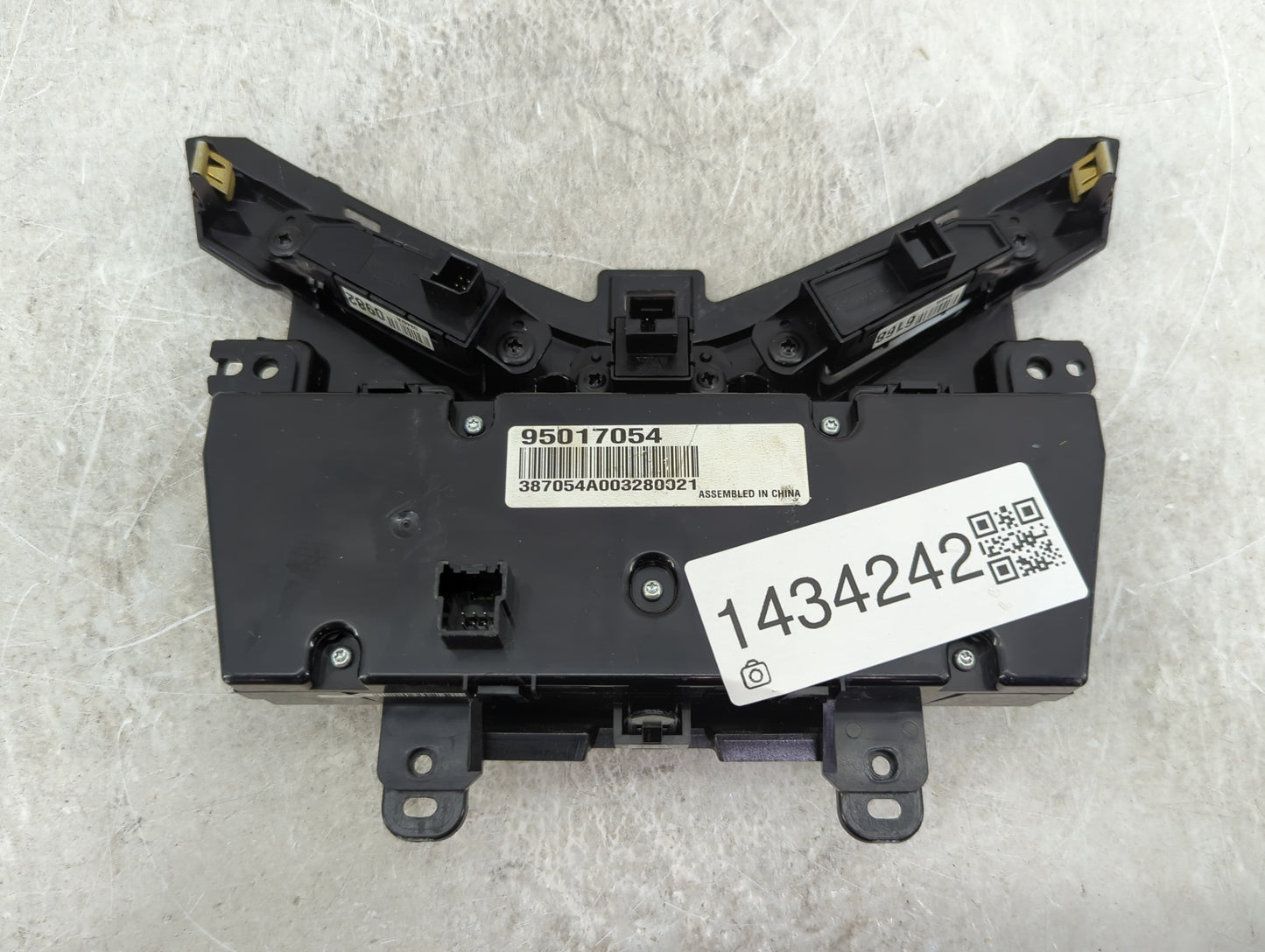 2011-2012 Chevrolet Cruze Climate Control Module Temperature AC/Heater Replacement P/N:95017054 387054A003280021 Fits OEM Us