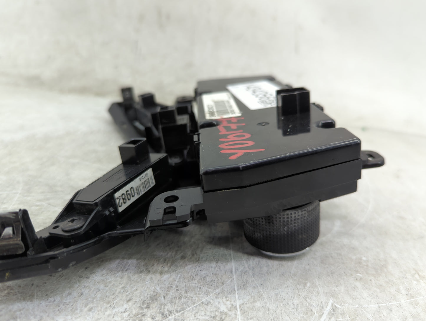 2011-2012 Chevrolet Cruze Climate Control Module Temperature AC/Heater Replacement P/N:96983927 383927A002145491 Fits OEM Us