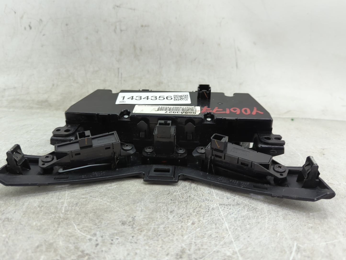 2011-2012 Chevrolet Cruze Climate Control Module Temperature AC/Heater Replacement P/N:96983927 383927A002145491 Fits OEM Us