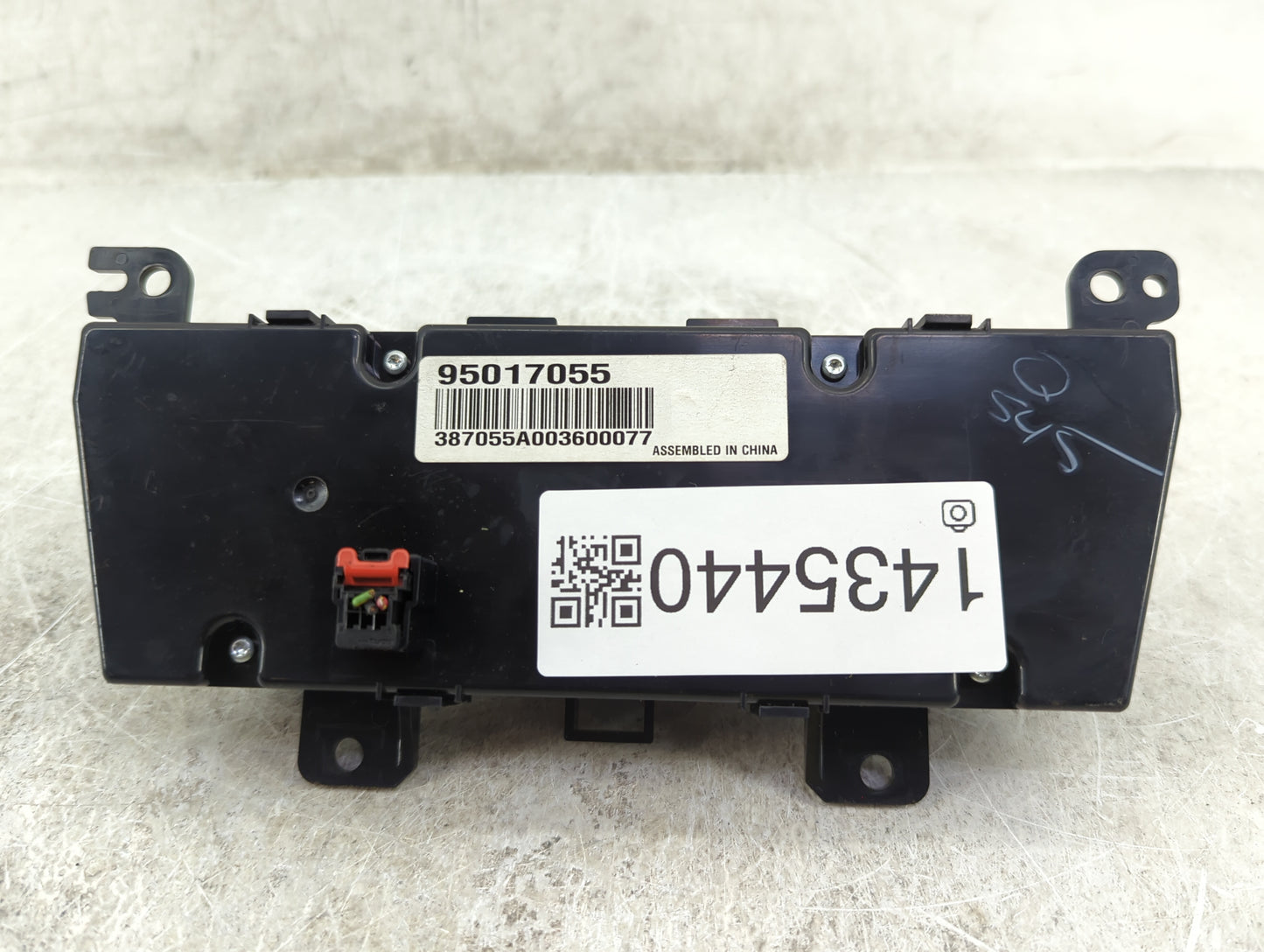 2011-2012 Chevrolet Cruze Climate Control Module Temperature AC/Heater Replacement P/N:95017055 387055A003600077 Fits OEM Us
