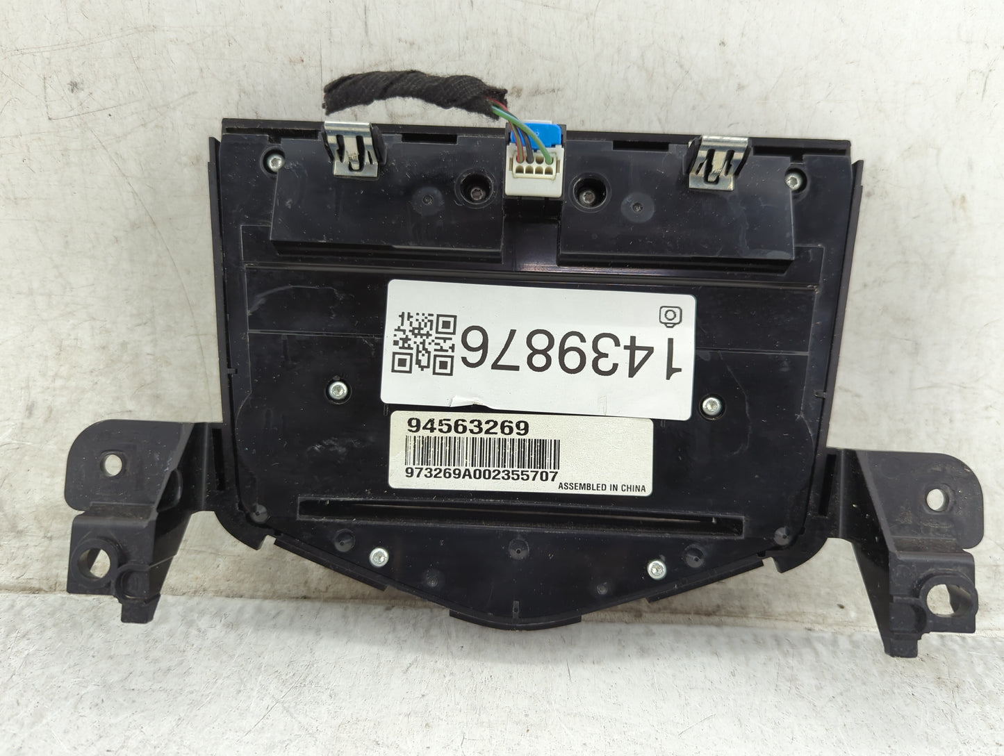 2011-2016 Chevrolet Cruze Radio Control Panel - Oemusedautoparts1.com