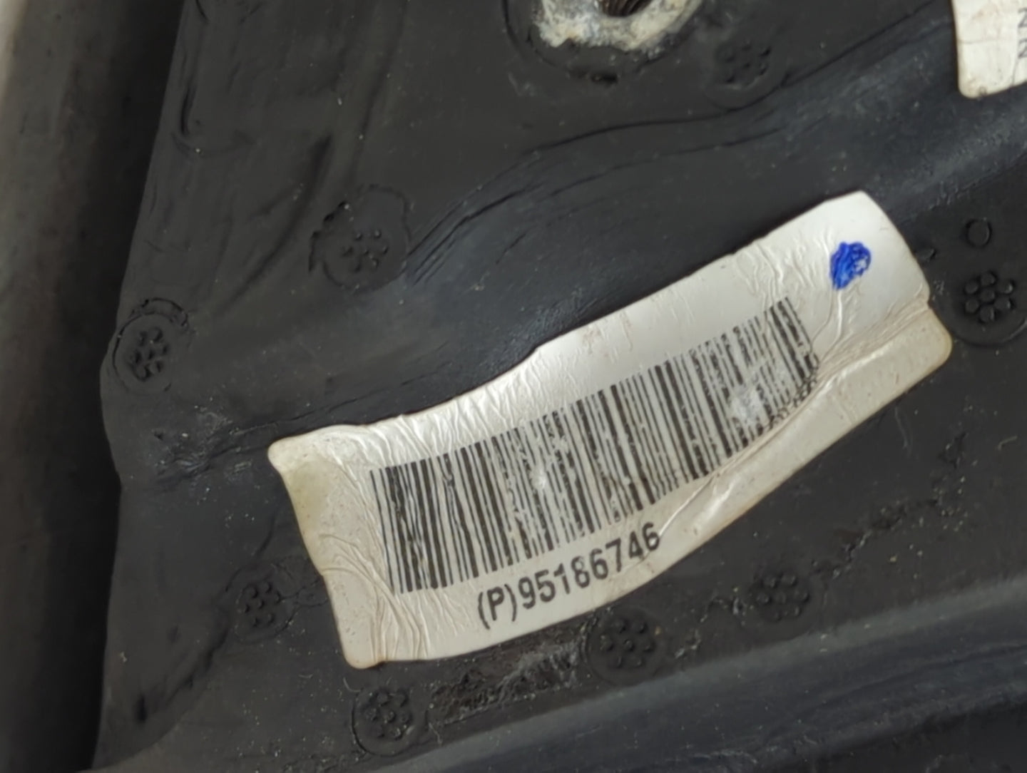 2011-2016 Chevrolet Cruze Driver Side View Mirror - Left Door Mirror OEM Used - Oemusedautoparts1.com