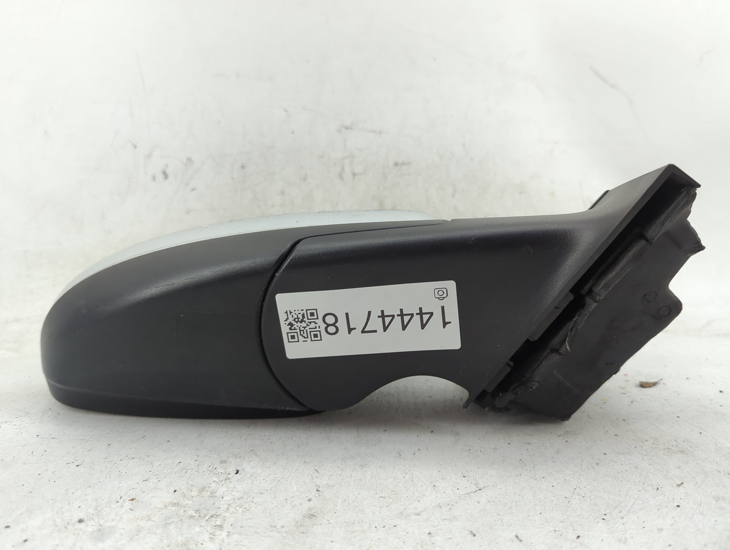 2011-2016 Chevrolet Cruze Driver Side View Mirror - Left Door Mirror OEM Used - Oemusedautoparts1.com