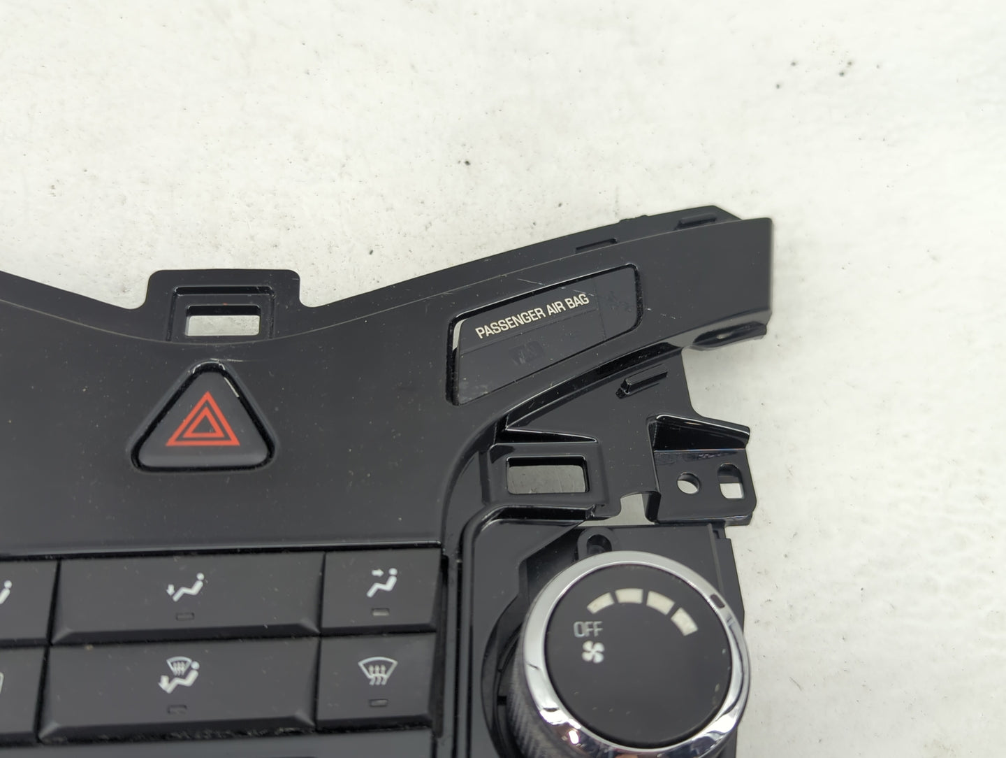 2011-2012 Chevrolet Cruze Climate Control Module Temperature AC/Heater Replacement P/N:95017054 Fits Fits 2011 2012 OEM Used