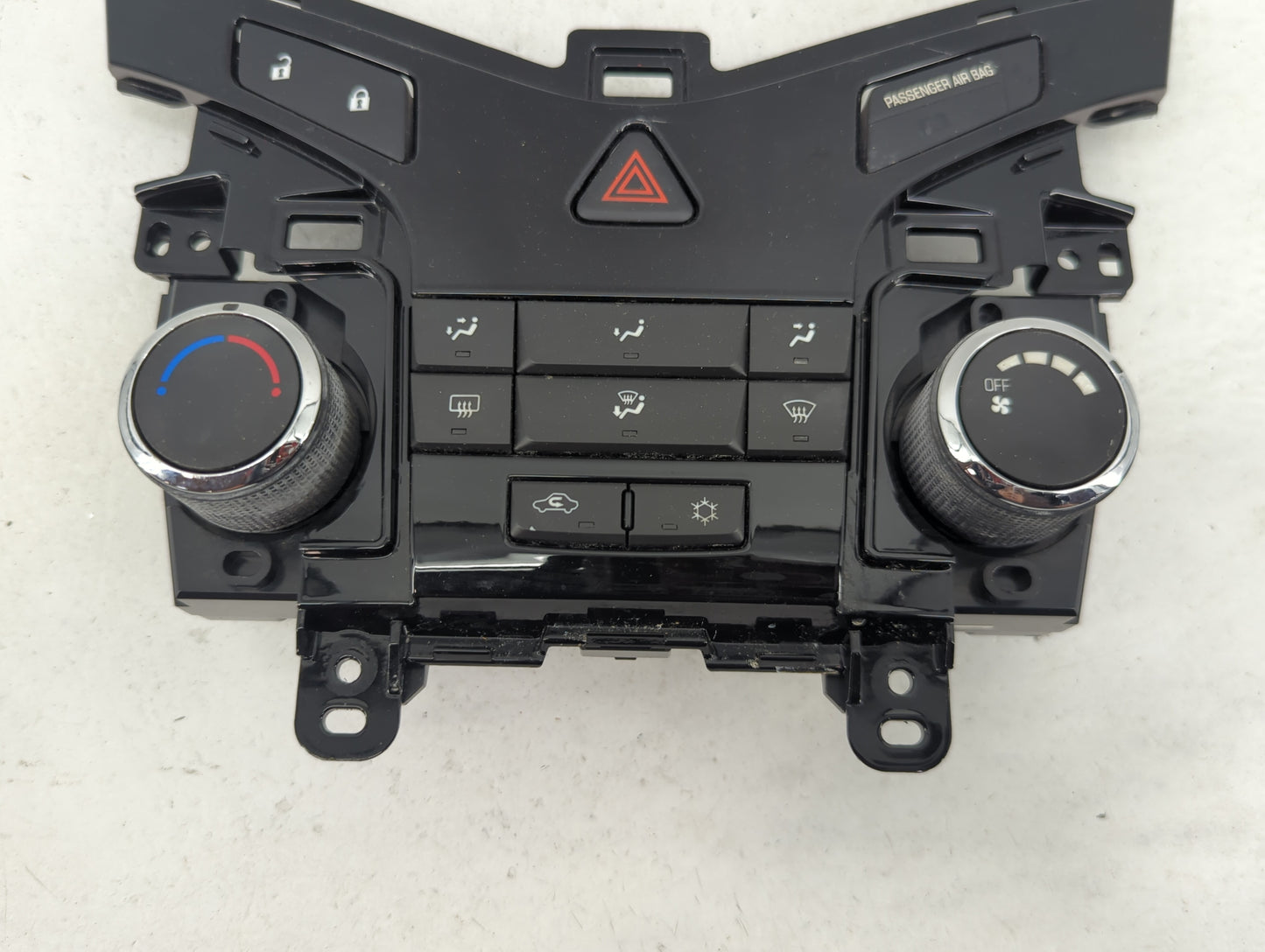 2011-2012 Chevrolet Cruze Climate Control Module Temperature AC/Heater Replacement P/N:95017054 Fits Fits 2011 2012 OEM Used