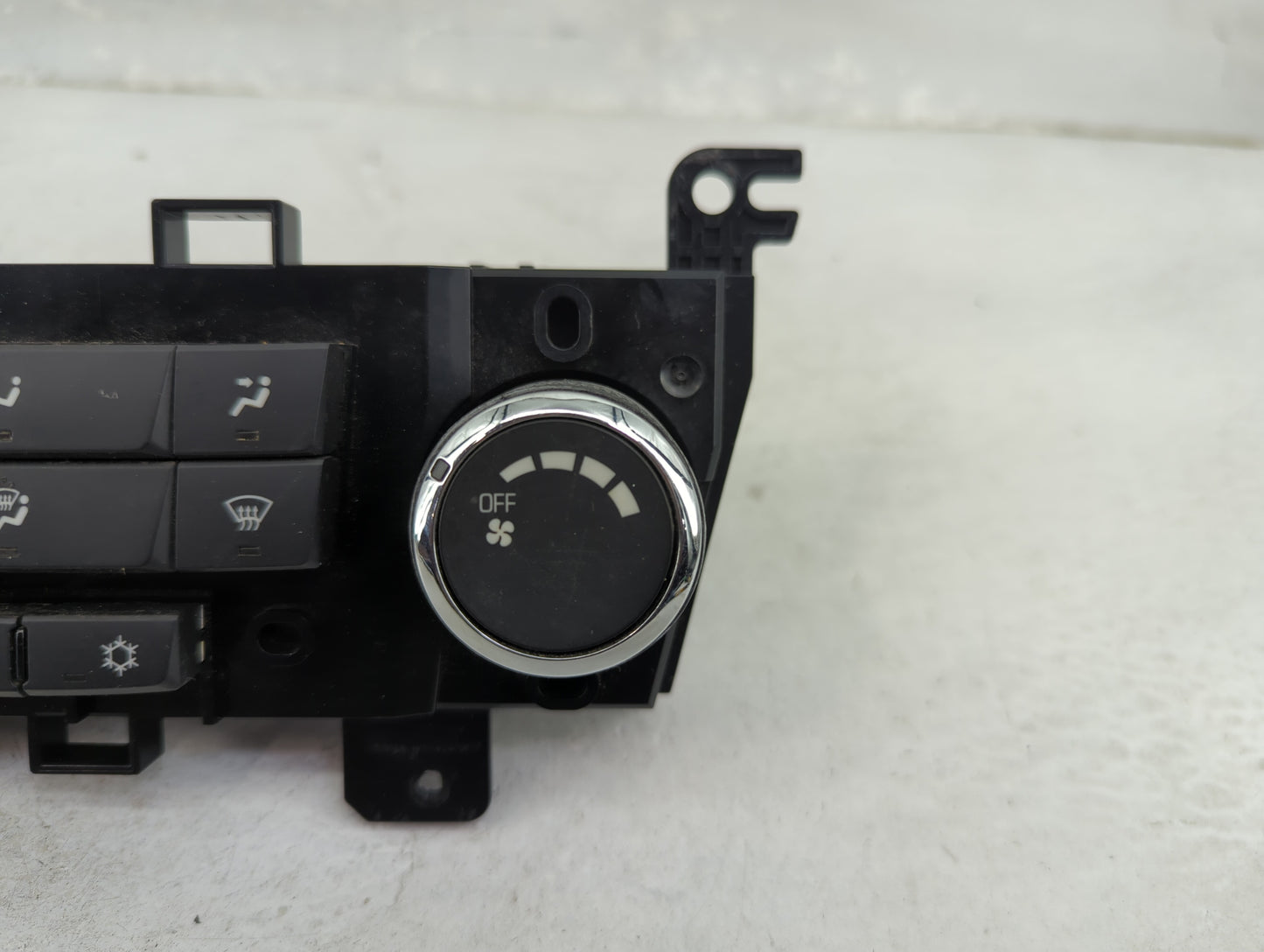 2011-2012 Chevrolet Cruze Climate Control Module Temperature AC/Heater Replacement P/N:95017054 387054A010391185 Fits OEM Us