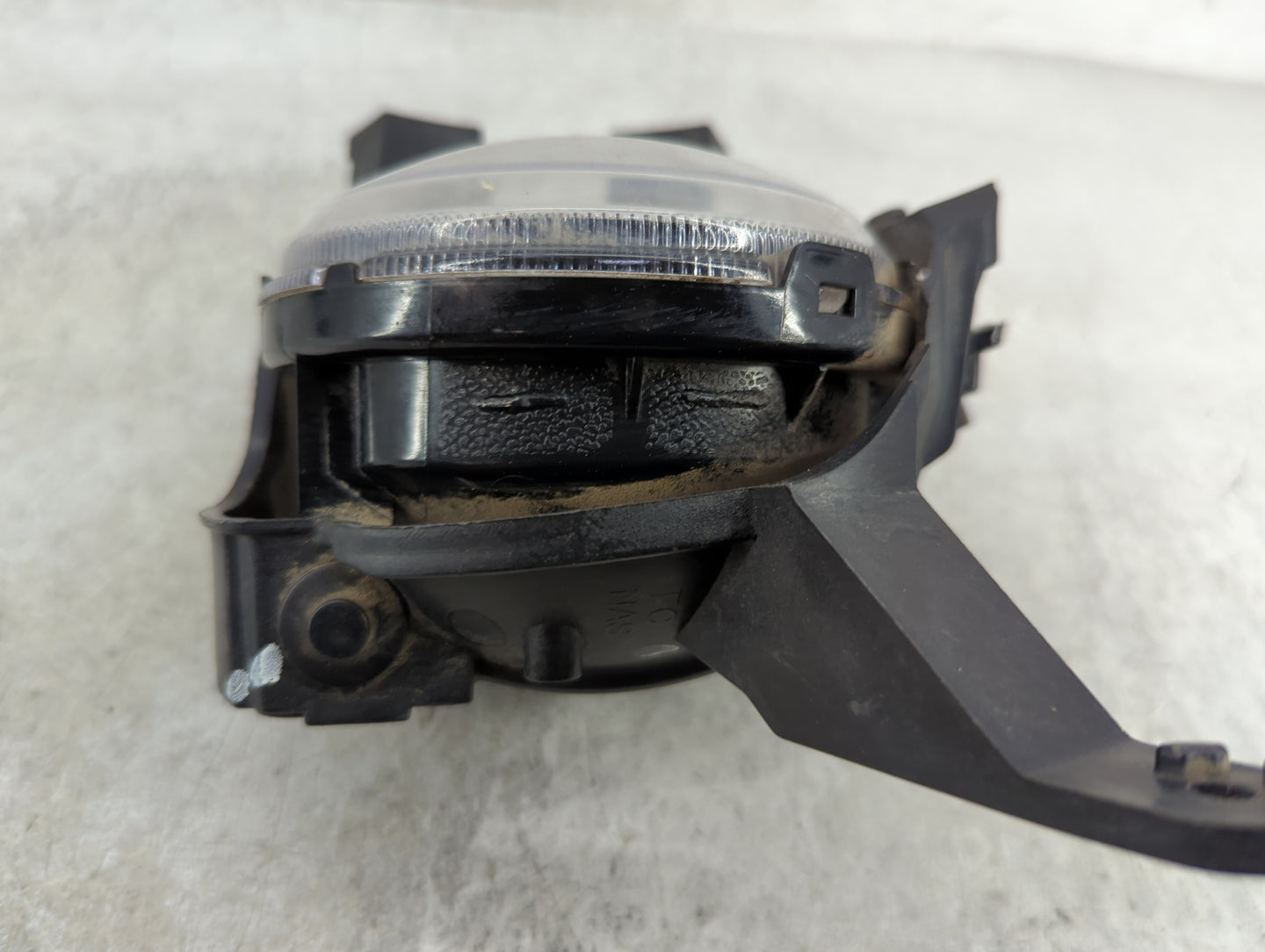 2011-2014 Chevrolet Cruze Driver Left Oem Fog Light Lamp Black - Oemusedautoparts1.com