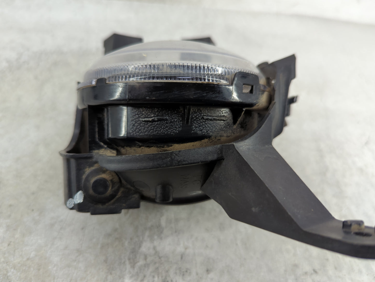 2011-2014 Chevrolet Cruze Driver Left Oem Fog Light Lamp Black - Oemusedautoparts1.com