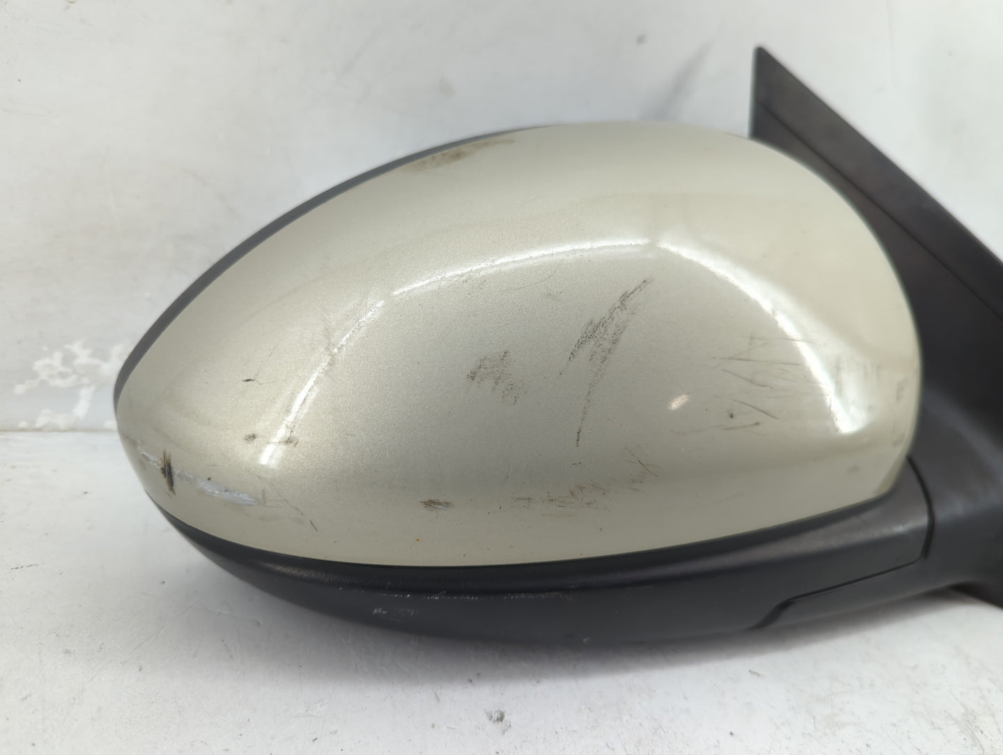 2011-2016 Chevrolet Cruze Passenger Side View Mirror - Right Door Mirror OEM Used - Oemusedautoparts1.com