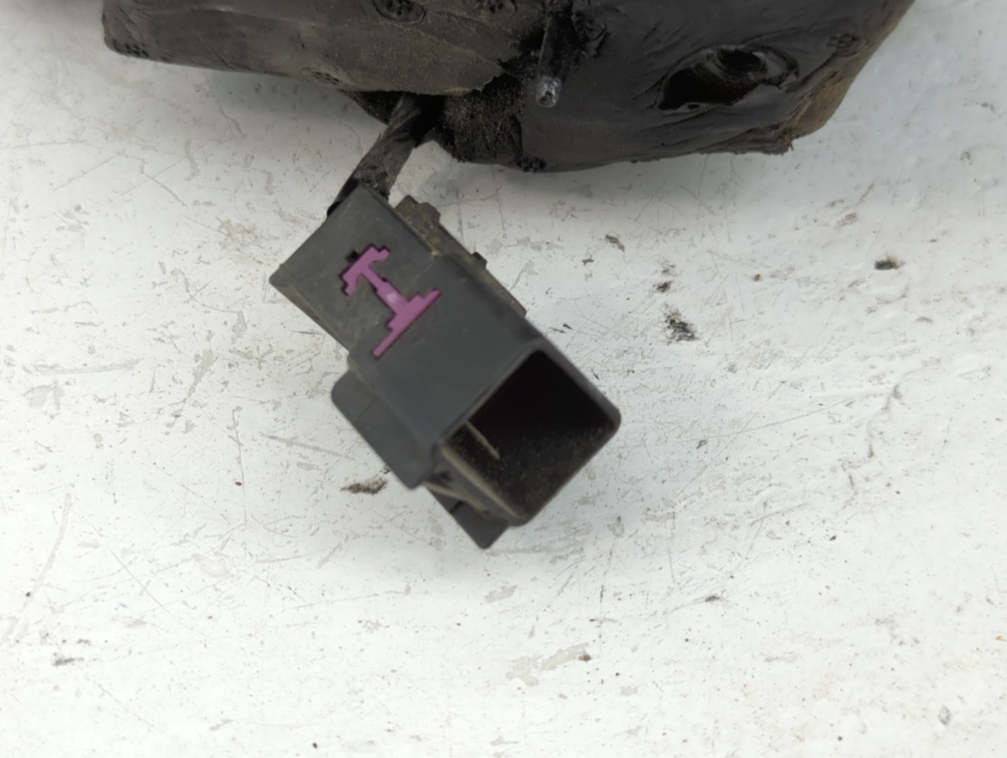 2011-2016 Chevrolet Cruze Passenger Side View Mirror - Right Door Mirror OEM Used - Oemusedautoparts1.com
