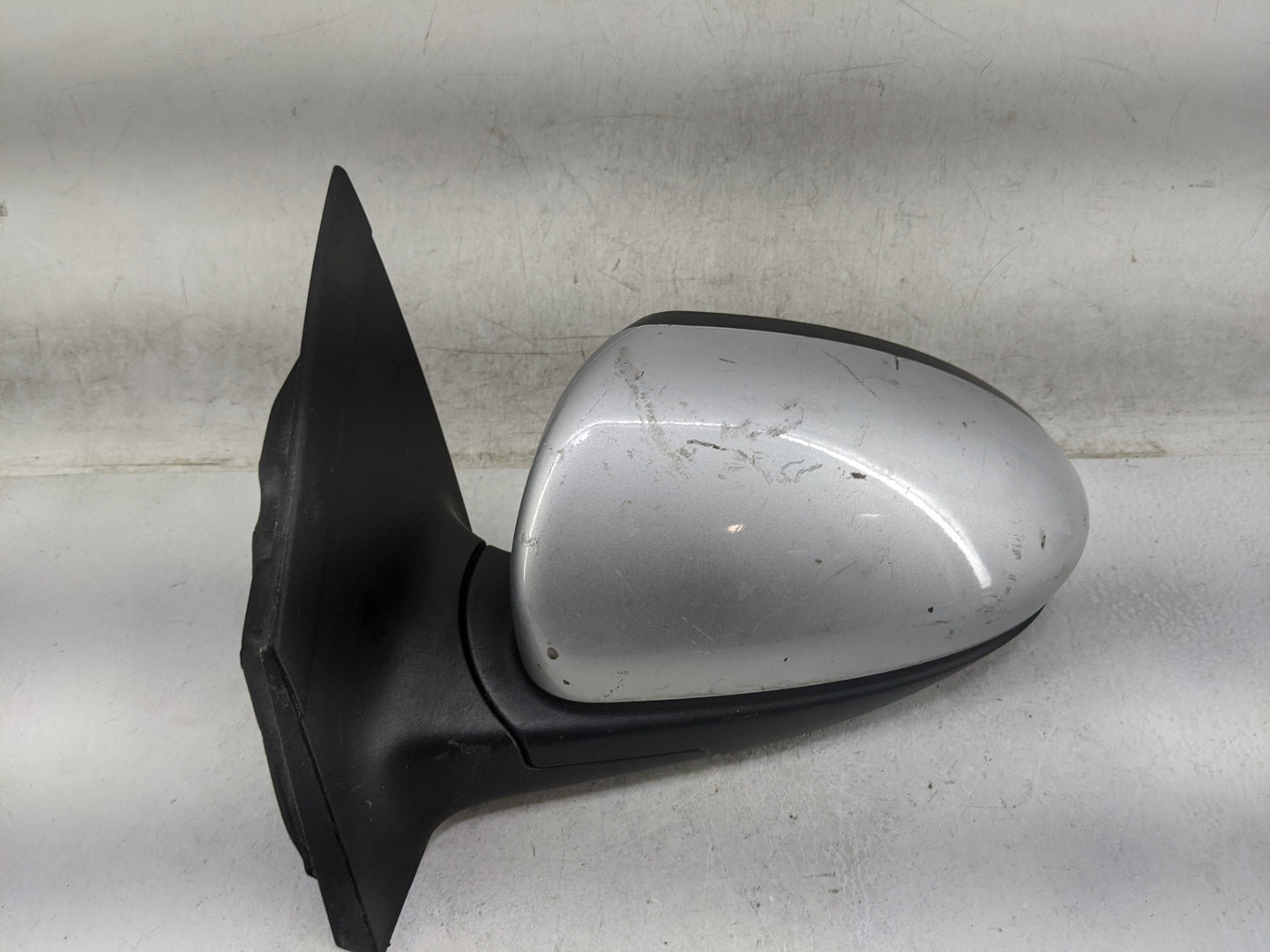 2011-2014 Chevrolet Cruze Driver Side View Mirror - Left Door Mirror OEM Used - Oemusedautoparts1.com