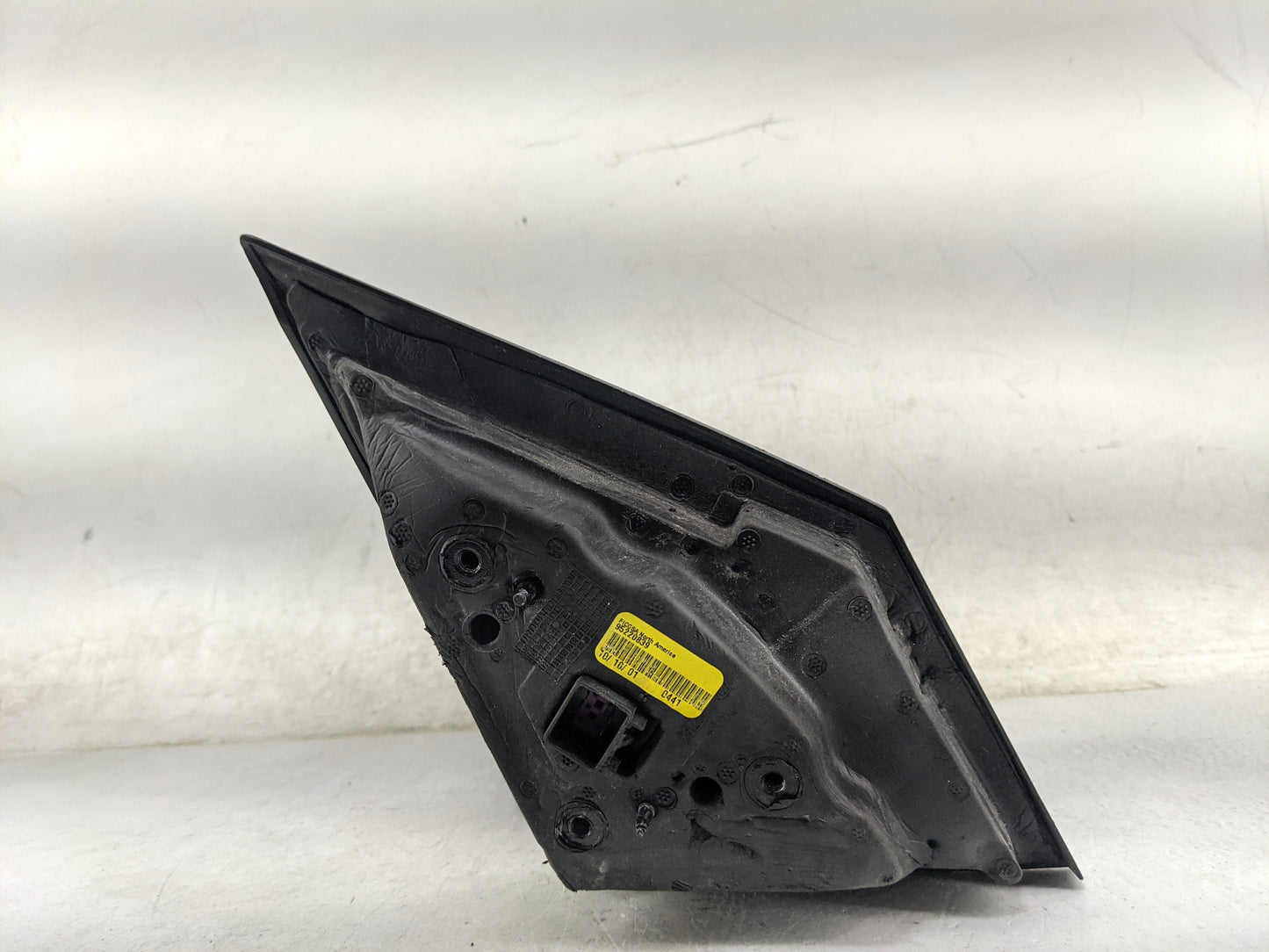 2011-2014 Chevrolet Cruze Driver Side View Mirror - Left Door Mirror OEM Used - Oemusedautoparts1.com