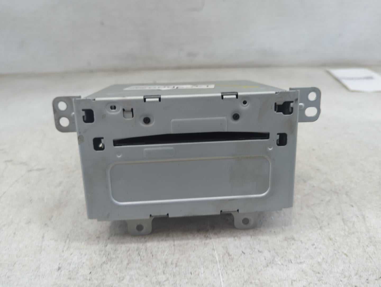 2011-2012 Chevrolet Cruze Radio AM FM Cd Player Receiver Replacement P/N:20983517 CQ-FG5011YC Fits Fits 2010 2011 2012 OEM U