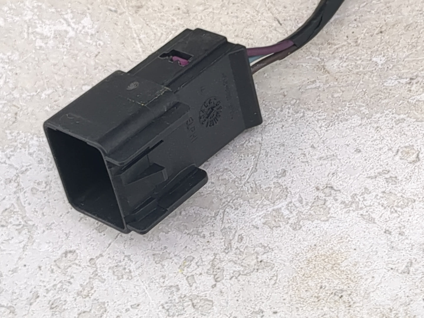 2011-2016 Chevrolet Cruze Driver Side View Mirror - Left Door Mirror OEM Used - Oemusedautoparts1.com