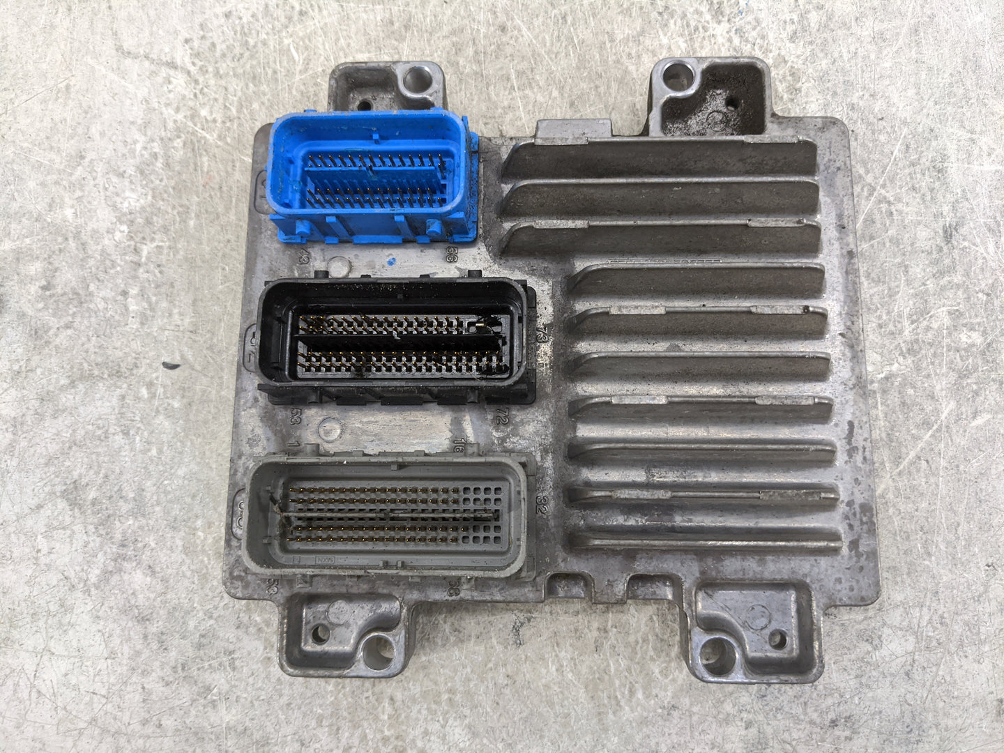2011 Chevrolet Cruze PCM Engine Control Computer ECU ECM PCU OEM P/N:12644081 AAZ6, 12642100 Fits OEM Used Auto Parts - Oemu