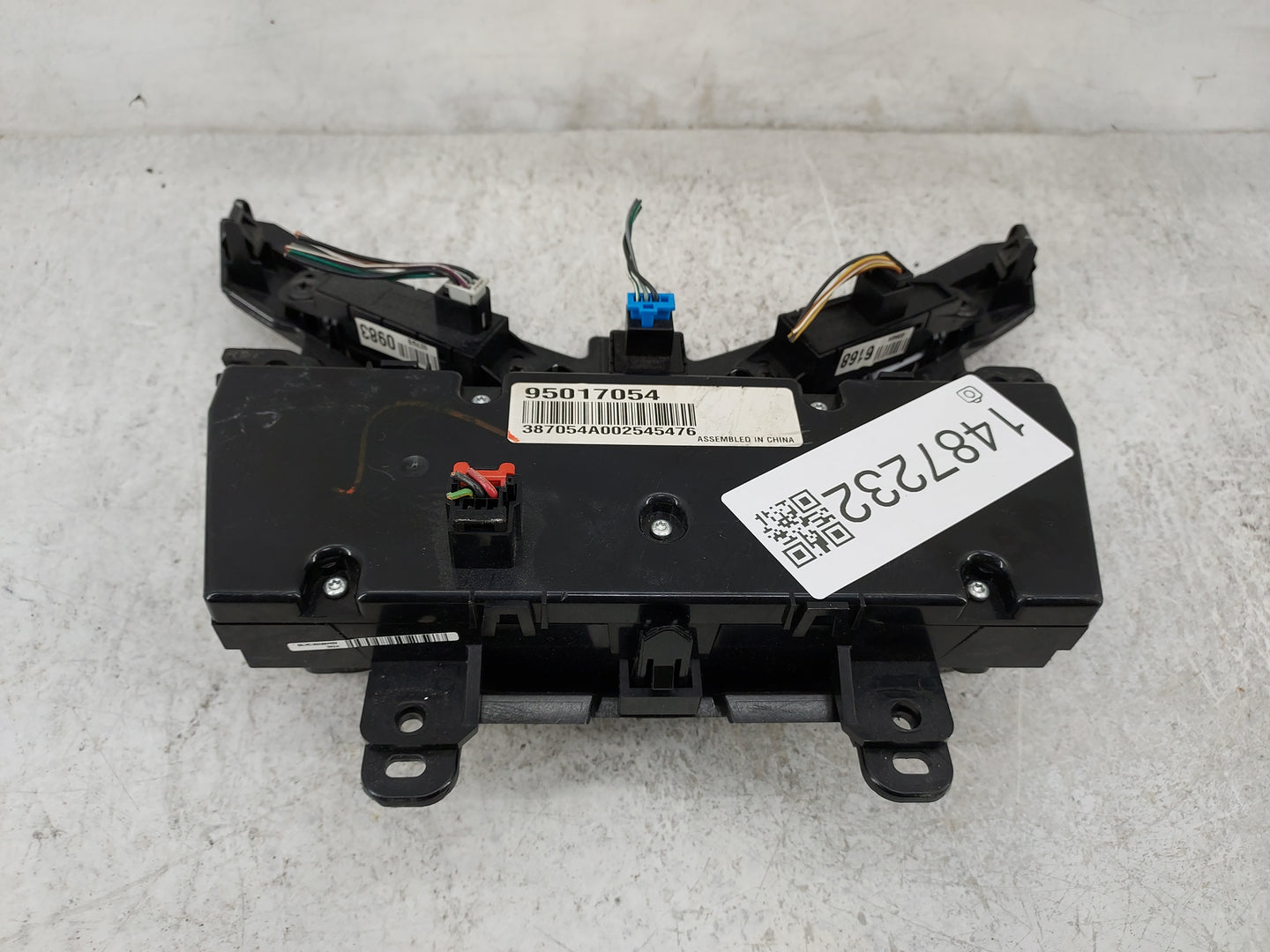 2011-2012 Chevrolet Cruze Climate Control Module Temperature AC/Heater Replacement P/N:95017054 387054A002545476 Fits OEM Us