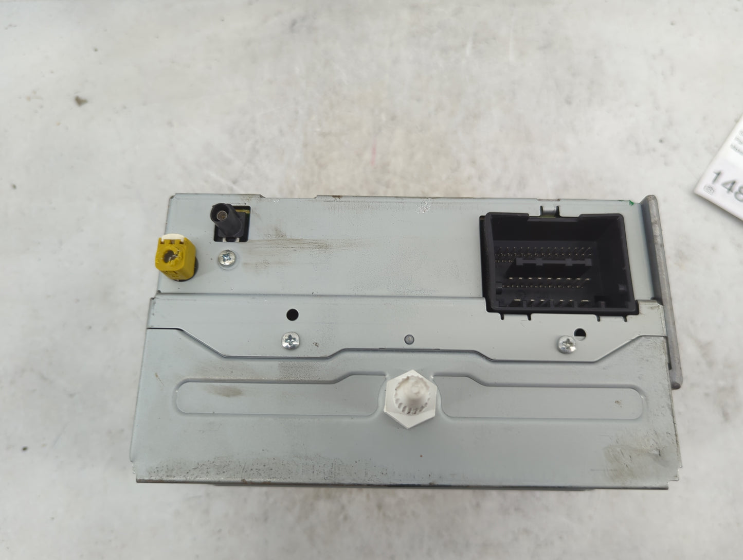 2011-2012 Chevrolet Cruze Radio AM FM Cd Player Receiver Replacement P/N:20983517 CQ-FG2010YC Fits Fits 2010 2011 2012 OEM U