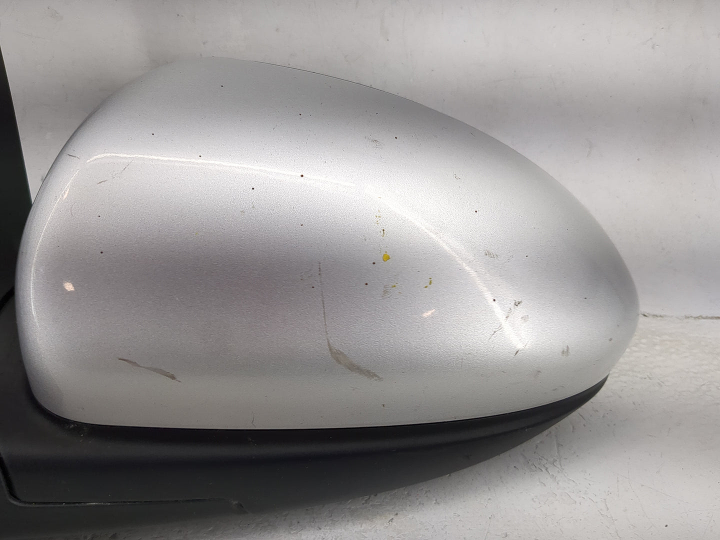 2011-2016 Chevrolet Cruze Driver Side View Mirror - Left Door Mirror OEM Used - Oemusedautoparts1.com