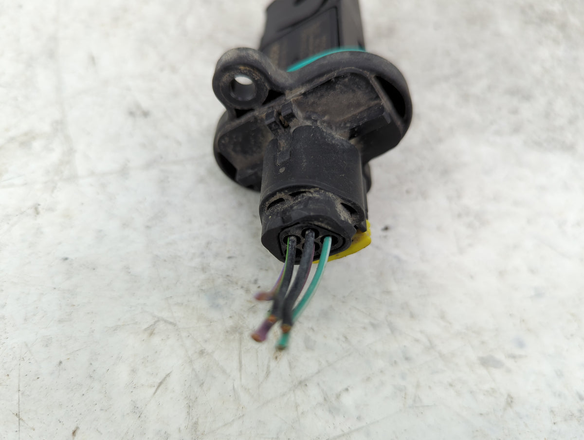 2011-2012 Chevrolet Cruze Mass Air Flow Meter Maf Sensor 1489664 - Oemusedautoparts1.com