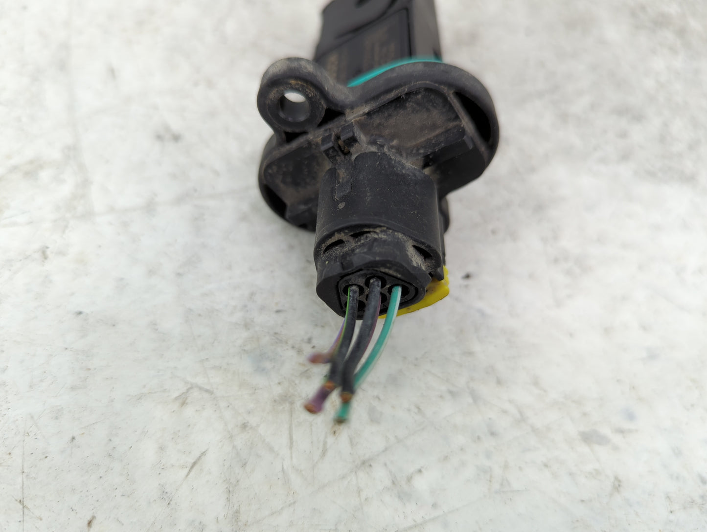 2011-2012 Chevrolet Cruze Mass Air Flow Meter Maf 1489664 - Oemusedautoparts1.com