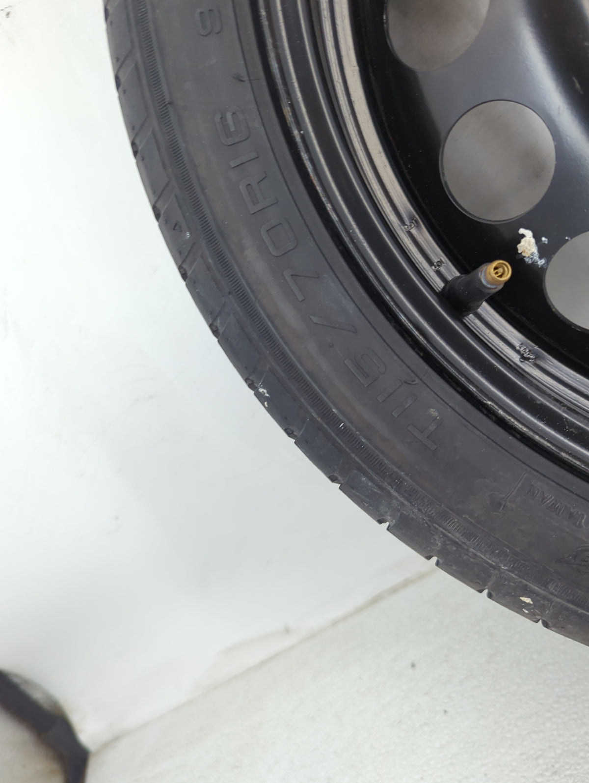 2011-2016 Chevrolet Cruze Spare Donut Tire Wheel Rim Oem 1490761 - Oemusedautoparts1.com