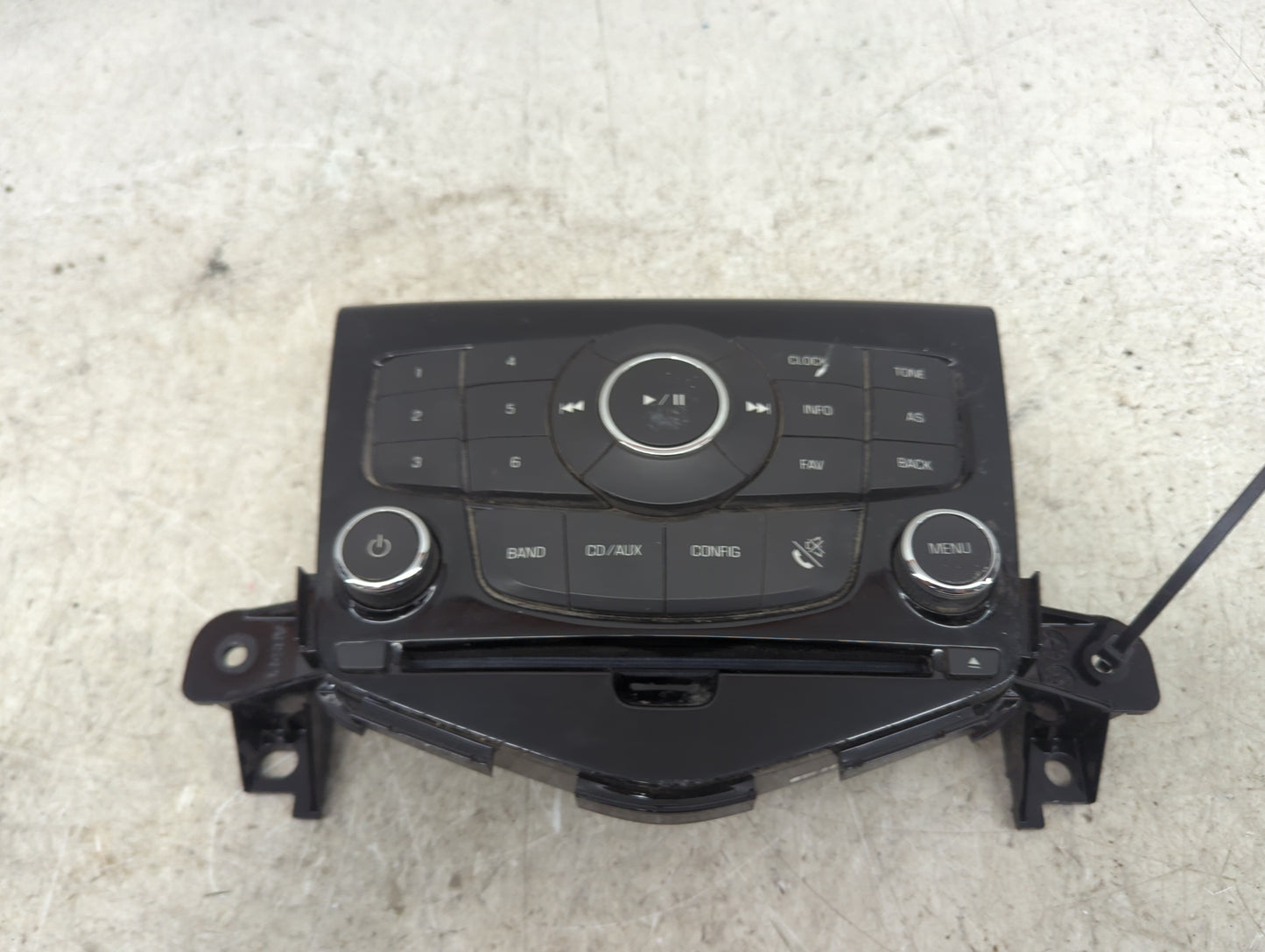 2011-2016 Chevrolet Cruze Radio Control Panel 1494566 - Oemusedautoparts1.com