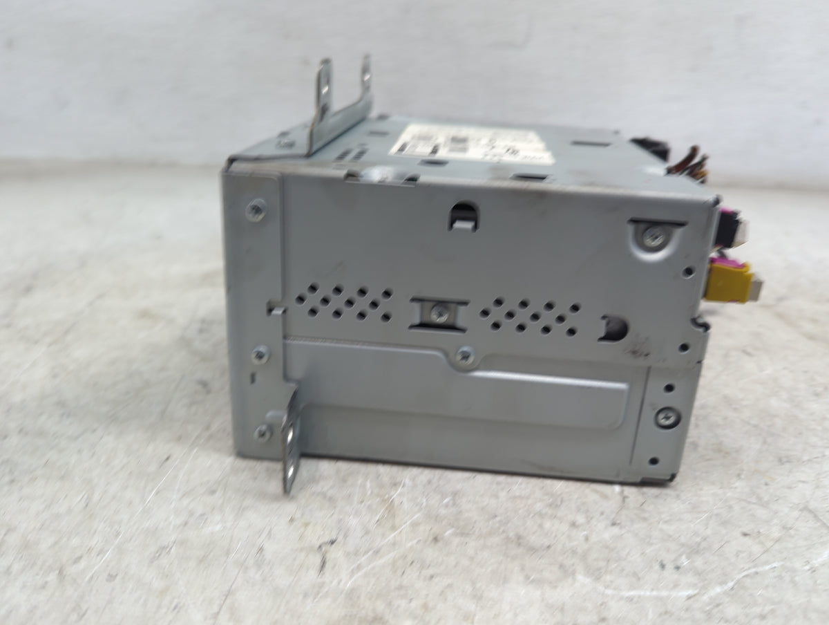 2011-2012 Chevrolet Cruze Radio AM FM Cd Player Receiver Replacement P/N:20983517 Fits Fits 2010 2011 2012 OEM Used Auto Par