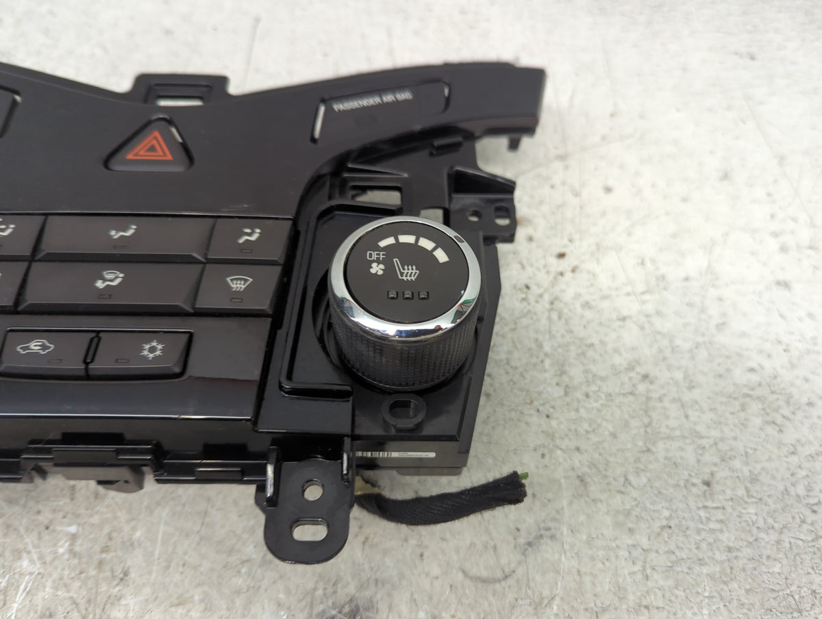 2011-2012 Chevrolet Cruze Climate Control Module Temperature AC/Heater Replacement P/N:95017055 387055A010410219 Fits OEM Us