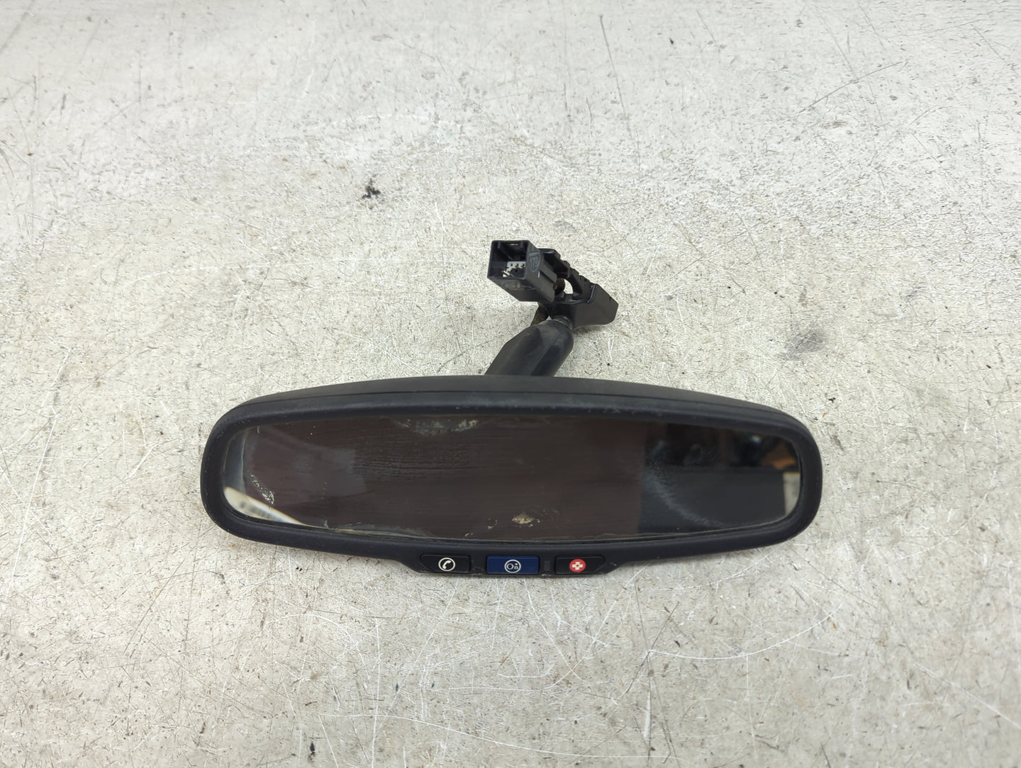 2011 Chevrolet Cruze Interior Rear View Mirror Replacement OEM P/N:E13 026351 Fits OEM Used Auto Parts - Oemusedautoparts1.c