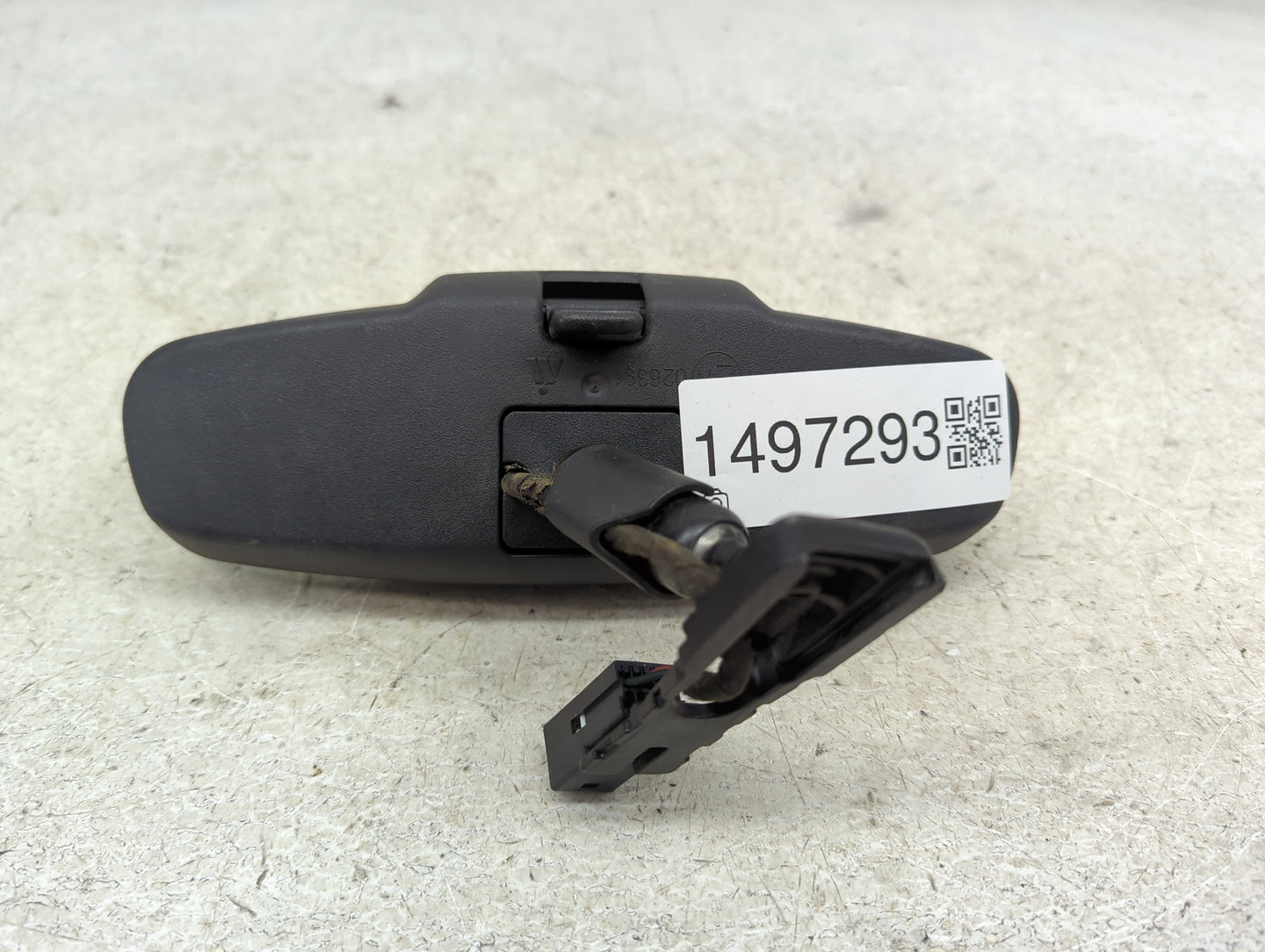 2011 Chevrolet Cruze Interior Rear View Mirror Replacement OEM P/N:E13 026351 Fits OEM Used Auto Parts - Oemusedautoparts1.c
