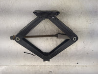 2011 Chevrolet Cruze Spare Scissor Car Jack Black 1500149 - Oemusedautoparts1.com