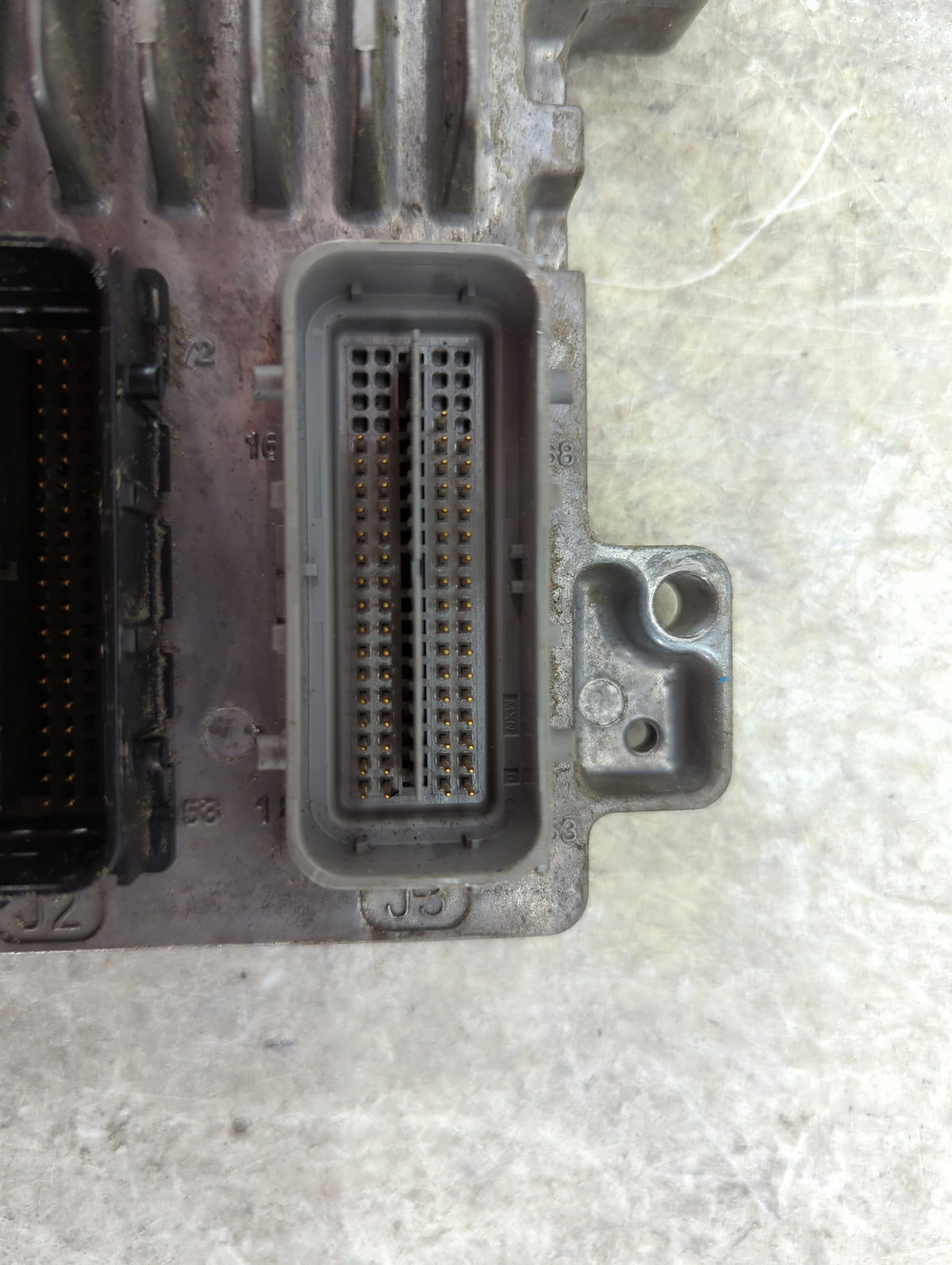 2011 Chevrolet Cruze PCM Engine Control Computer ECU ECM PCU OEM P/N:12644081 12642100, 86AAZ6K003364EGZ Fits OEM Used Auto 