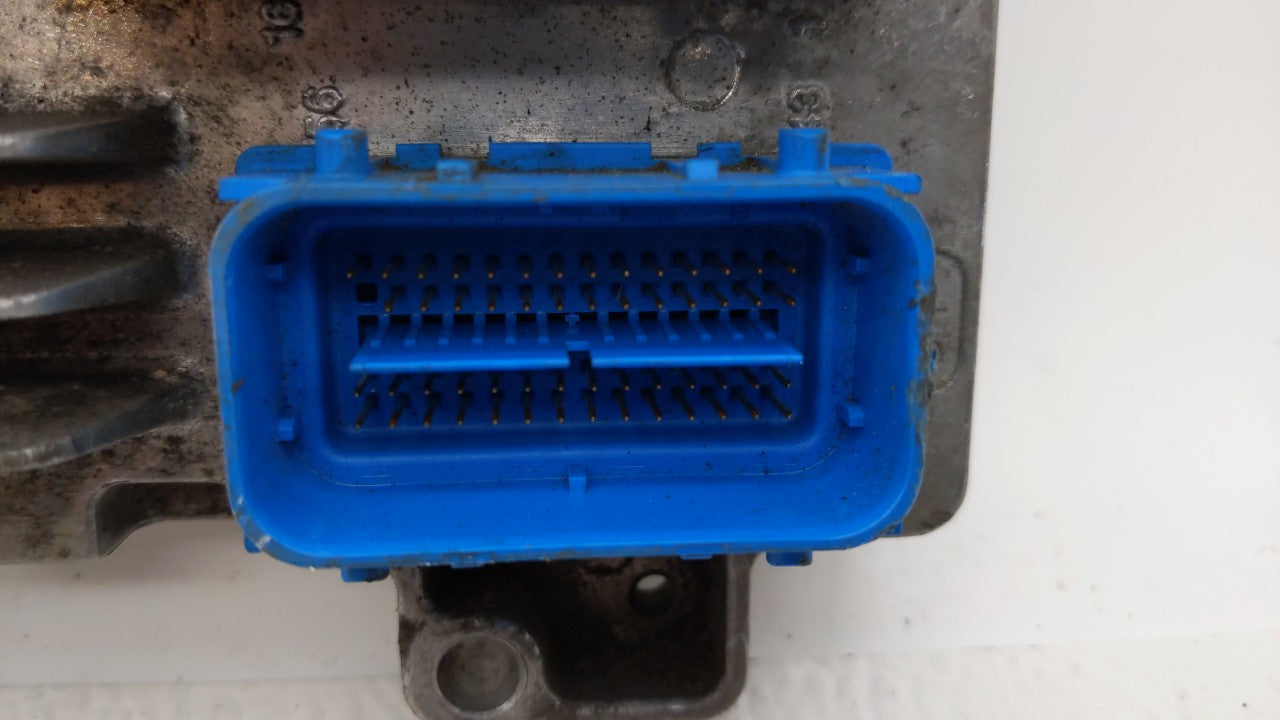 2011 Chevrolet Cruze PCM Engine Control Computer ECU ECM PCU OEM P/N:12645606 12644081, 12645606 Fits OEM Used Auto Parts - 