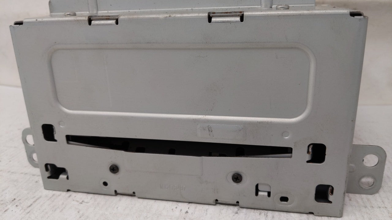 2011-2012 Chevrolet Cruze Am Fm Cd Player Radio Receiver - Oemusedautoparts1.com