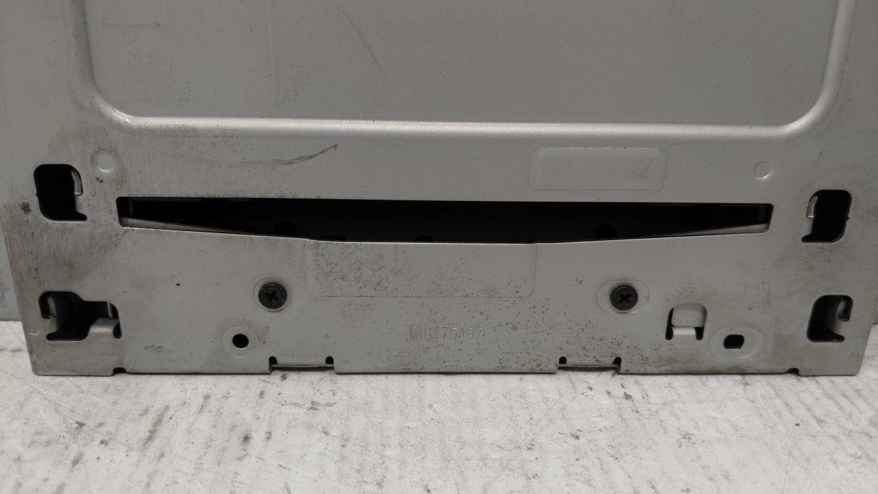 2011-2012 Chevrolet Cruze Am Fm Cd Player Radio Receiver - Oemusedautoparts1.com