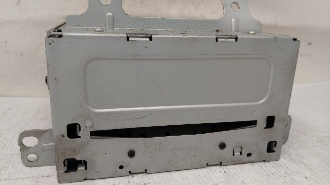2011-2012 Chevrolet Cruze Am Fm Cd Player Radio Receiver - Oemusedautoparts1.com