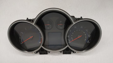 2011 Chevrolet Cruze Instrument Cluster Speedometer Gauges P/N:811511914 769212-670A, 95018203, 95018205 Fits OEM Used Auto 