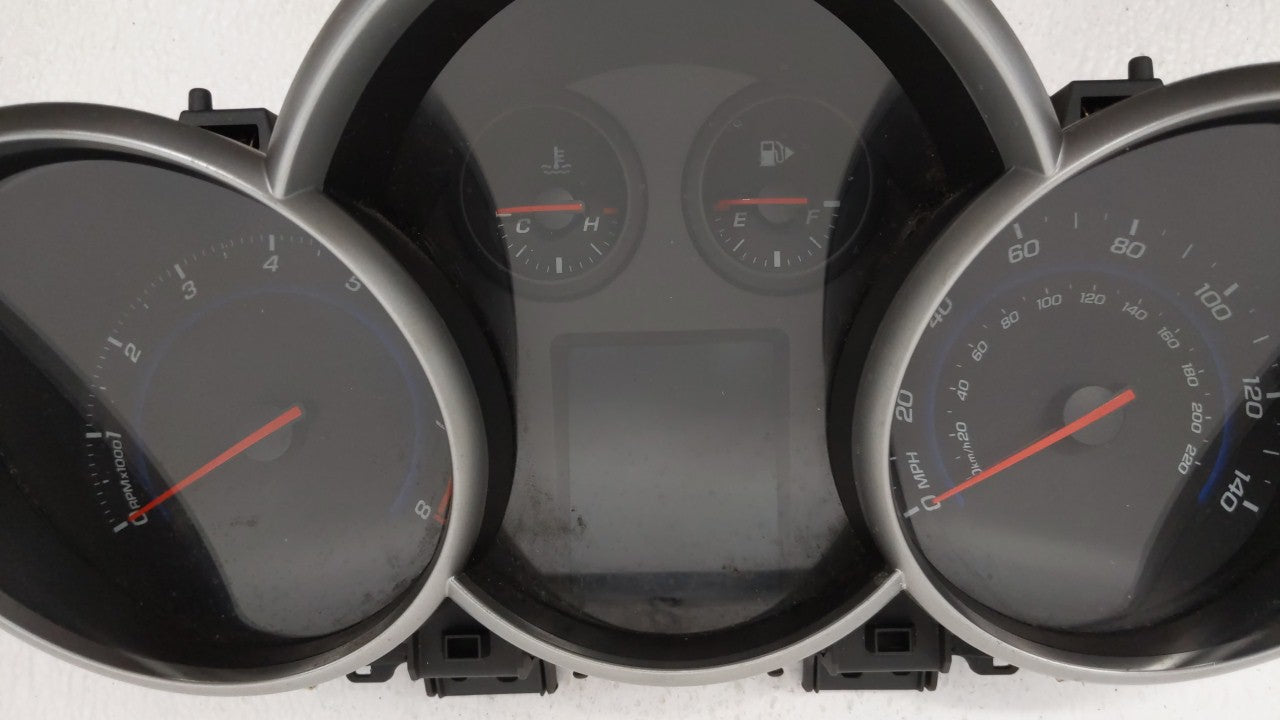 2011 Chevrolet Cruze Instrument Cluster Speedometer Gauges P/N:811511914 769212-670A, 95018203, 95018205 Fits OEM Used Auto 