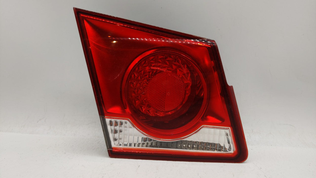 2011-2016 Chevrolet Cruze Tail Light Assembly Driver Left OEM Fits Fits 2011 2012 2013 2014 2015 2016 OEM Used Auto Parts - 